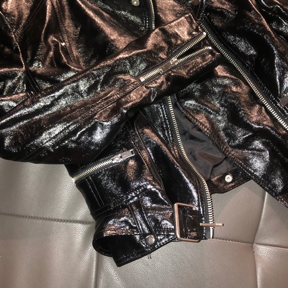 Only shiny pleather jacket - Picture 2 of 7